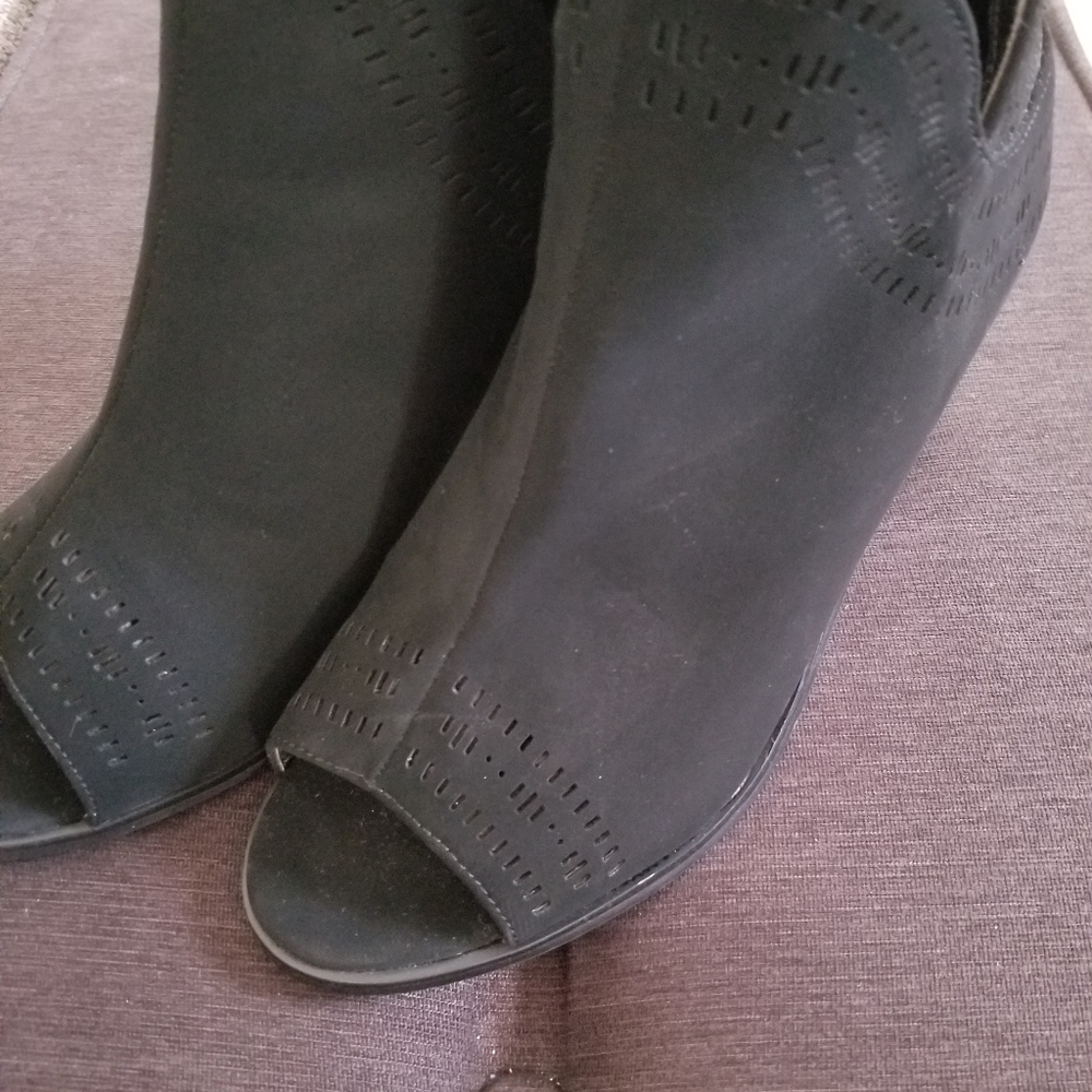 Boot. Ladies.